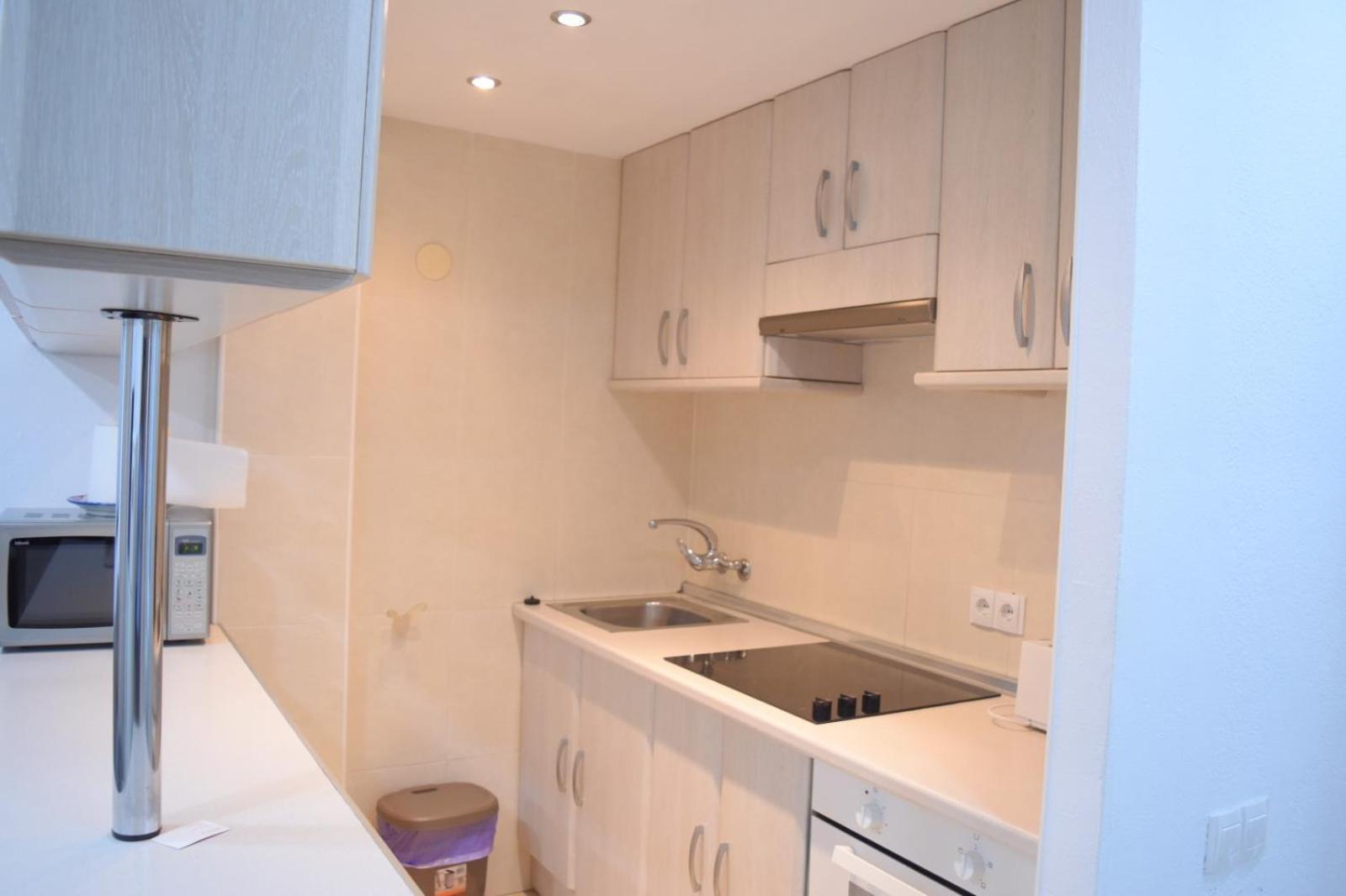 Apartamentos De Los Cisnes Benalmádena Exteriör bild