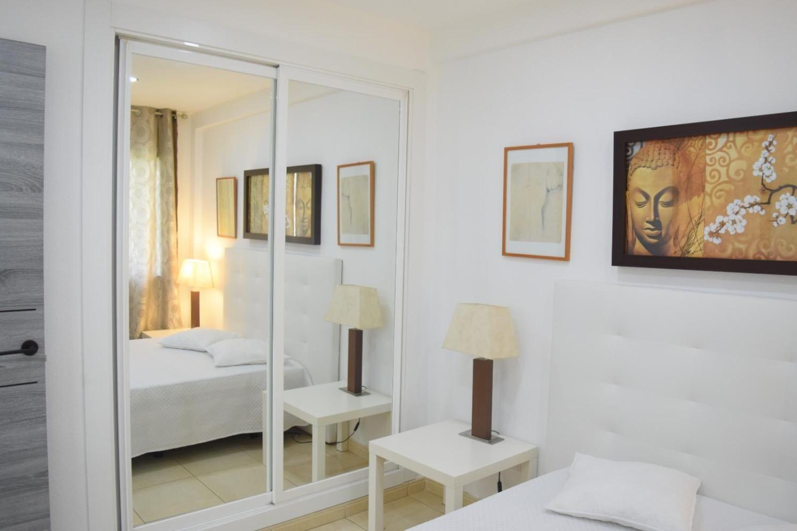 Apartamentos De Los Cisnes Benalmádena Exteriör bild